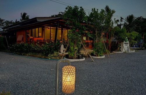 Kathun Hotel | Baan Rom Lom Yen