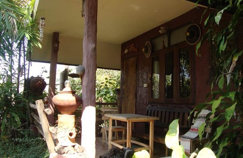 Mae Kon House | Baan Suan Jantra Home Stay