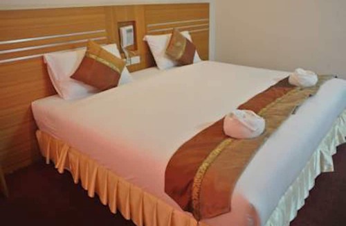 Ban Wang Hom Hotel | Chaikanathani Hotel