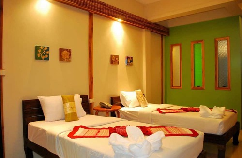 Pua Hotel | Oopkaew Resort