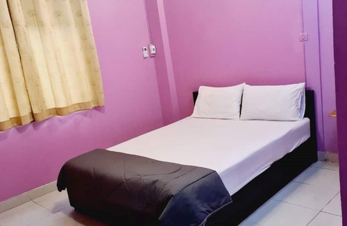 Samut Songkhram Hotel | Royal Land Mae Klong Hotel
