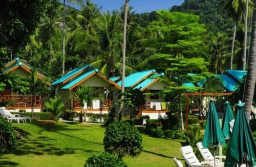 Bai Lan Hotel | Green Cottage Beach Resort