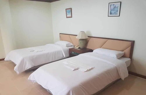 Khao Yoi Hotel | Sawang Resort Golf Club and Hotel