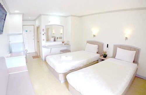 Nakhon Sawan Hotel | P.A. Place Hotel
