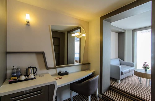 Nakhon Sawan Hotel | The Paradiso JK Design Hotel