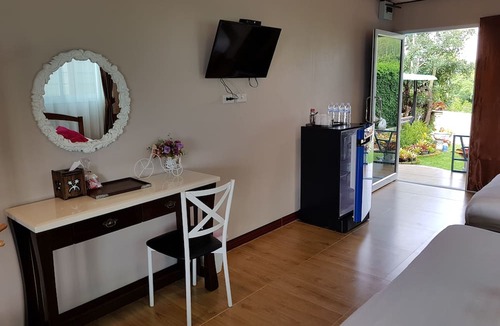Khao Kho Hotel | Baanmorkburi Resort