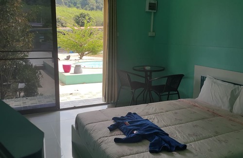 Na Yai Am Hotel | Baanpoonana