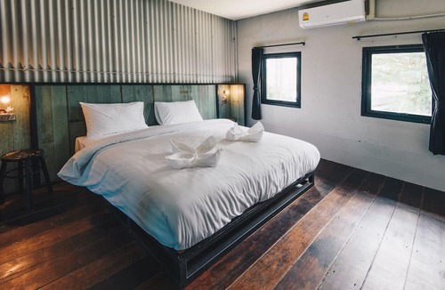 Trang House | The Tree Sleep and Space