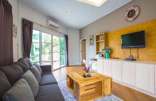 Khaem Son Hotel | Phukaew Resort & Adventure Park