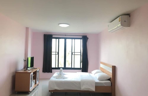 Suphan Buri Hotel | Sutharnlai Apartment