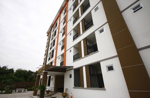 Ban Suan Hotel | Thani Residence