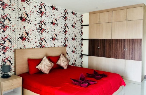 Ban Suan Hotel | Thani Residence