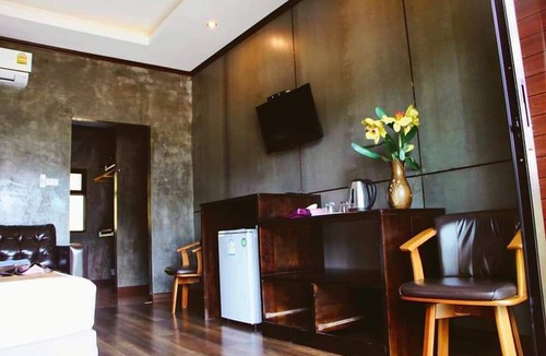 Tham Nam Phut Hotel | Blue Mountain Phangnga Resort