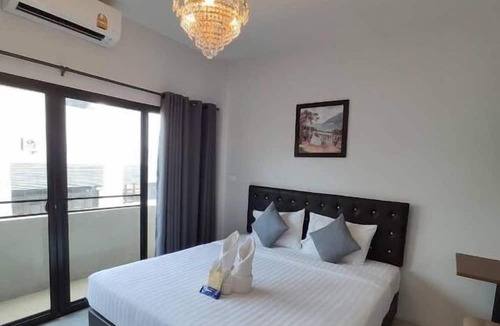 Wieng House | Bann Tawan Hostel Chiang Rai