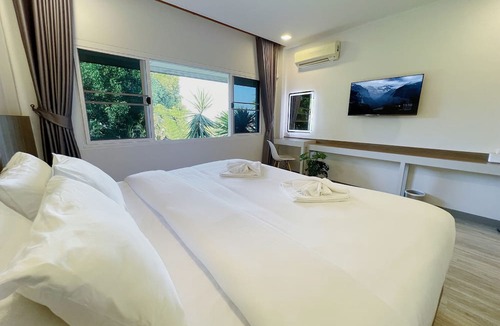 Ban Du Hotel | The Space Airport Hotel Chiang Rai