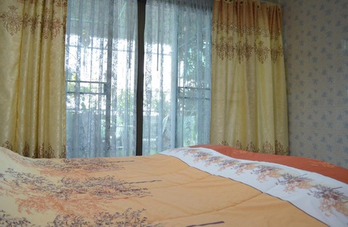 Arun Amarin House | Charan 41 Hostel