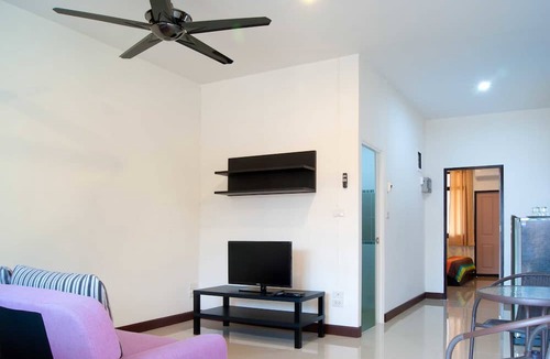 Trakan Phuet Phon Hotel | Suporn Lakeview Service APT & Homestay
