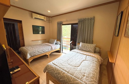 Saraphi Hotel | Saku Boutique Homestay