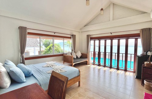 Mae Ram Phueng Hotel | Bang Saphan Resort