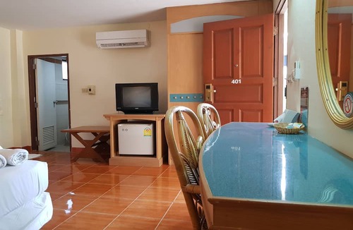 Phitsanulok Hotel | Talekaew Resort
