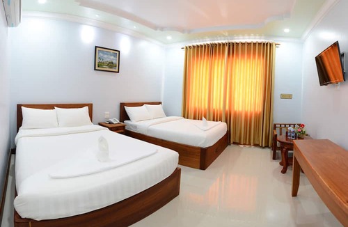 Moung Ruessei Hotel | Kheang Oudom Hotel