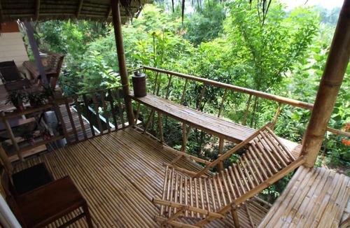 Pak Kret House | Cast Away Homestay