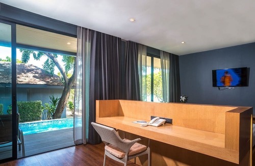 Moo 5 Hotel | The Bay Samui