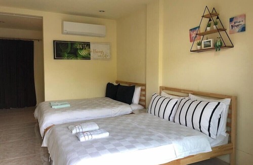 Bang Sare Hotel | RoomQuest One Bangsaray
