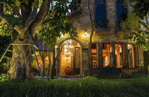 Nakhon Sawan Hotel | Chateau de Bear Hotel