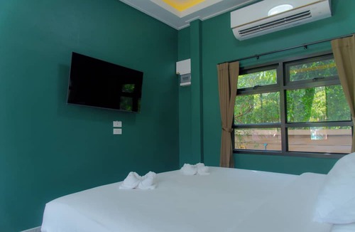 Kamphaeng Phet Hotel | Big Tree Resort