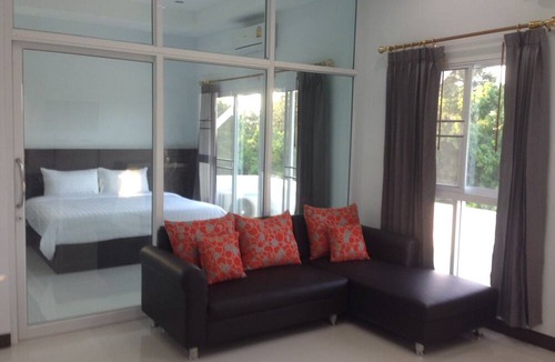 Maha Sarakham Hotel | Praiyanan Place Hotel