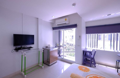 Rama 9 Hotel | Summer House