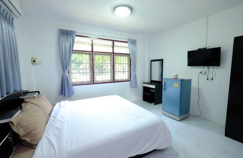 Sakon Nakhon Hotel | Tamarind Resort
