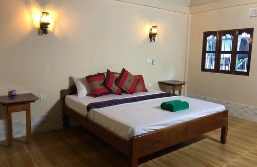 Kampot House | Green Mango Bungalows