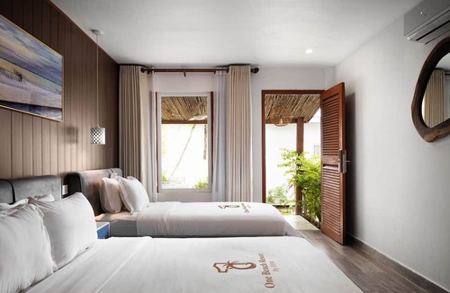 Koh Rong Sanloem Hotel | One Beach Resort by EHM