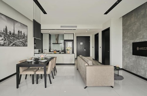 Prampir Makara Hotel | Luxcity Hotel & Apartment