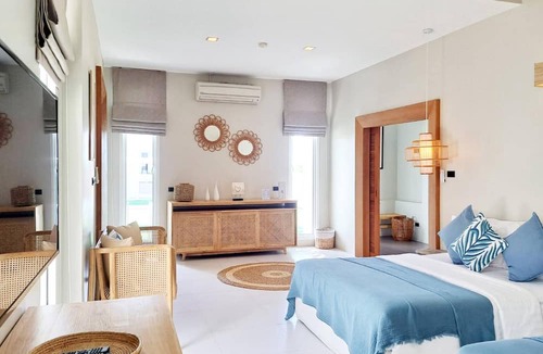 Puk Tian Hotel | Vela Villa - Cha-am