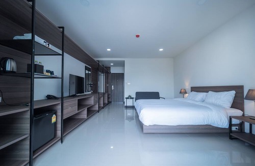 Chonburi Hotel | Tassana Place