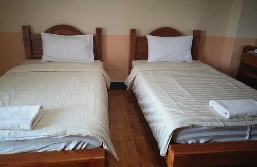 Suphan Buri Hotel | Sab Suwarn Mansion
