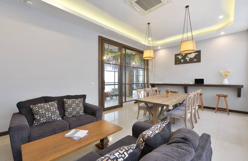 Mueang Samut Prakan District Hotel | VST Residence Thepharak