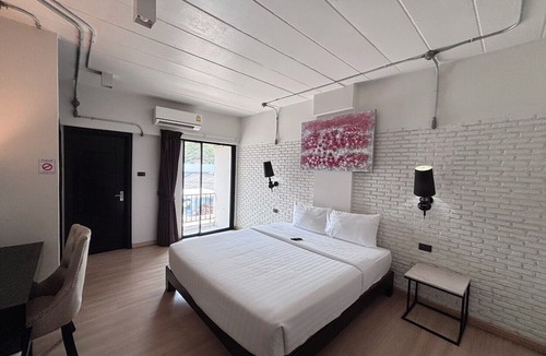 Nakhon Pathom Hotel | Diary Suite