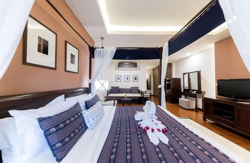 Mae Hia Hotel | Vdara Pool Resort and Spa