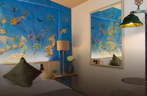 Thanon Phetchaburi Hotel | Dhevi Bangkok Hotel