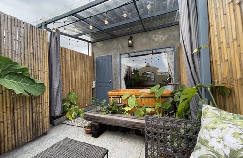 Phra Nakhon Hotel | Central Old Town Cottage