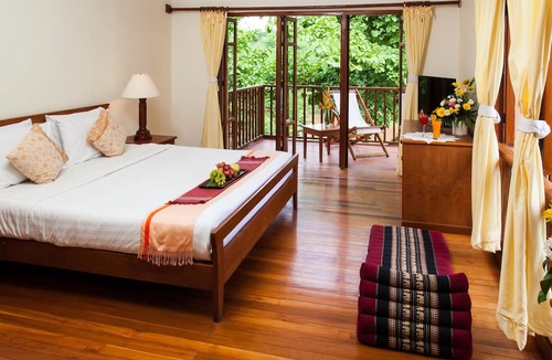 Mae Sariang Hotel | Riverhouse Resort