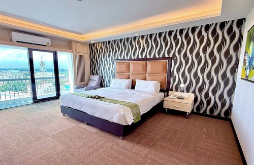 Phitsanulok Hotel | Pailyn Hotel Phitsanulok