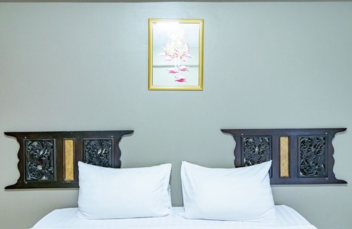 Lat Krabang Hotel | Silver Gold Garden Suvarnabhumi Airport