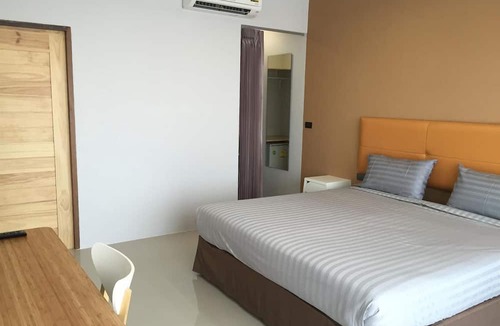 Sung Noen Hotel | The Lofts Eco