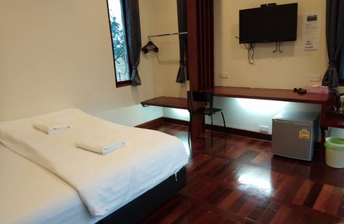 Lao Khwan Hotel | Ingaun Resort