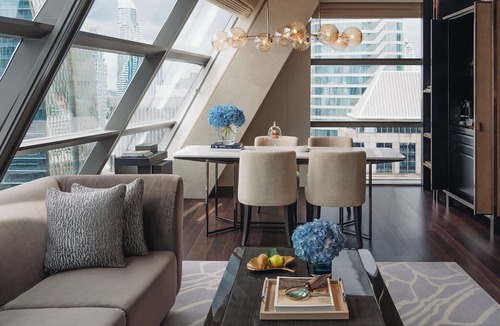 Ploenchit Hotel | Rosewood Bangkok